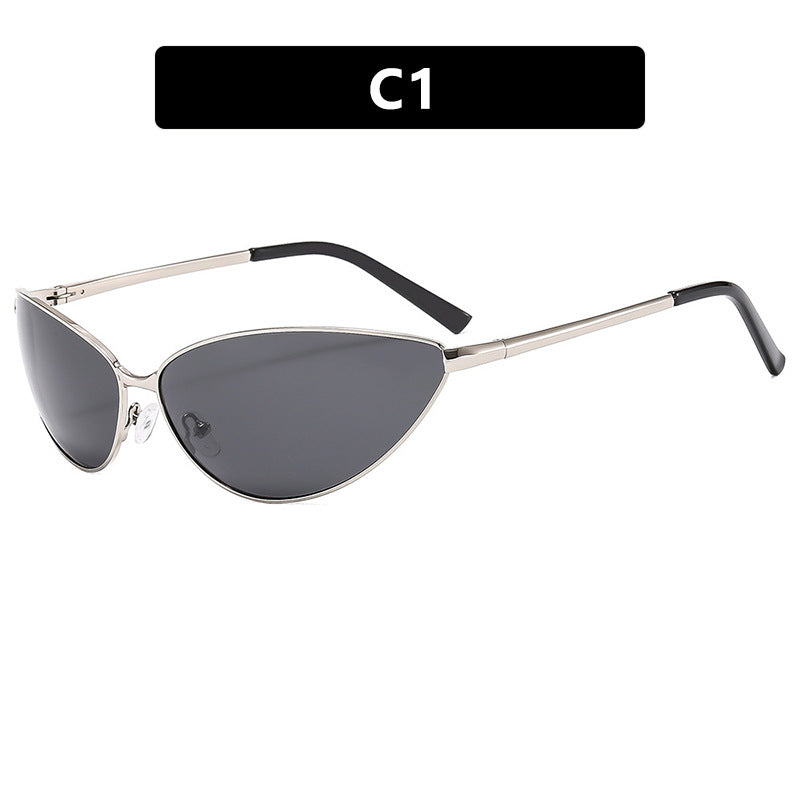 Women's Cat-Eye Sunglasses with Modern Metal Frame Skanto