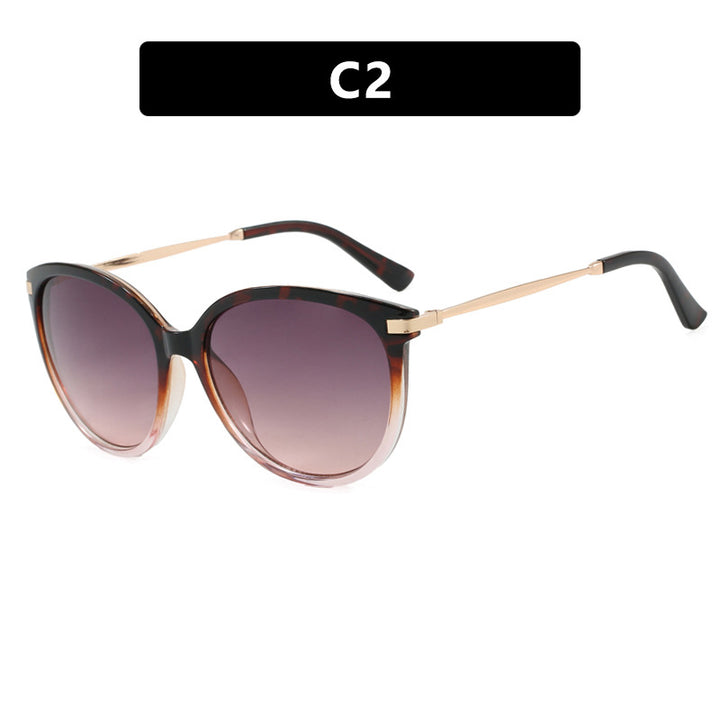 Women's sunglasses in trendy Cat-Eye design with lightweight frame and UV protection Skanto