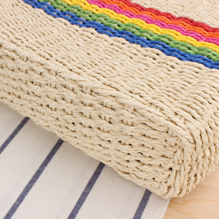 Flettet skulderveske med fargerik stripedesign Skanto