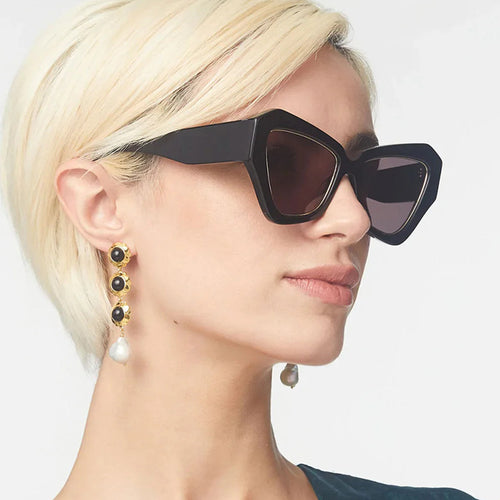 Women's trendy Cat-Eye sunglasses with elegant frame and UV protection Skanto