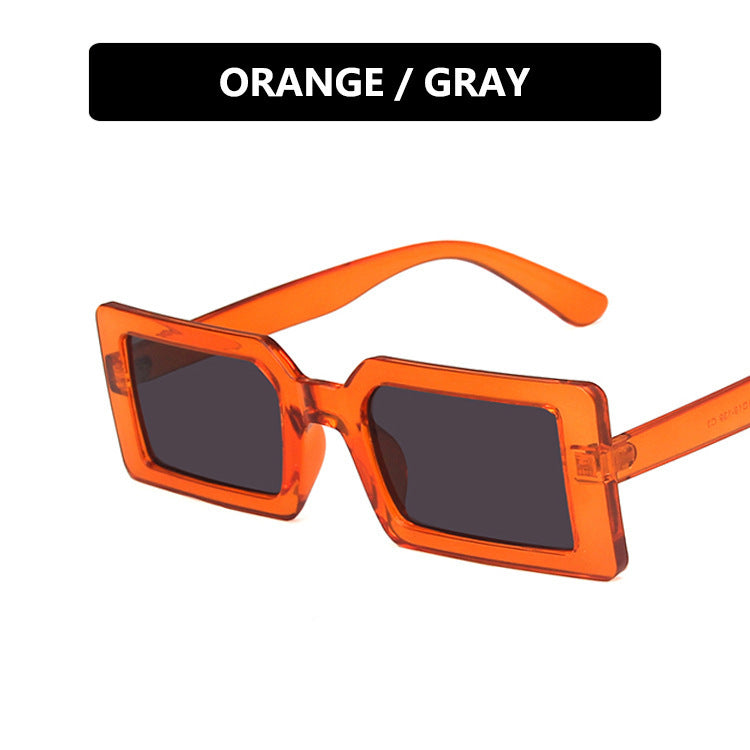 Women's square sunglasses with modern, wide frame and protective UV filter Skanto