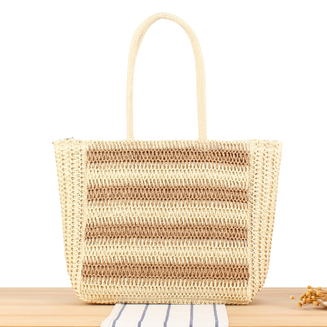 Spacious beach shoulder bag made of hand-woven material Skanto
