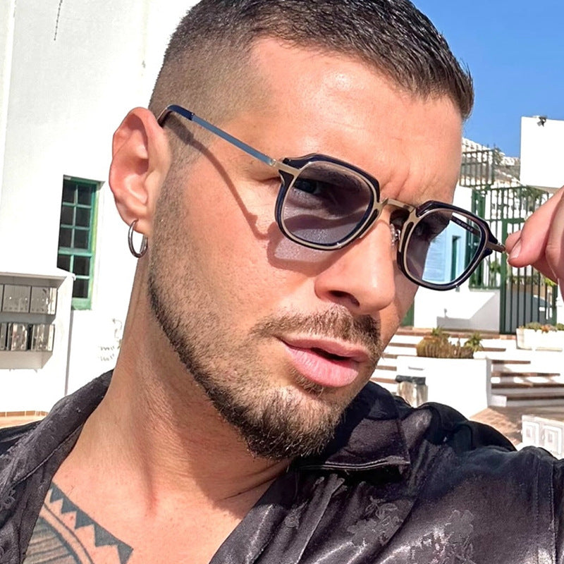 Women's square sunglasses with unique design and UV protection Skanto