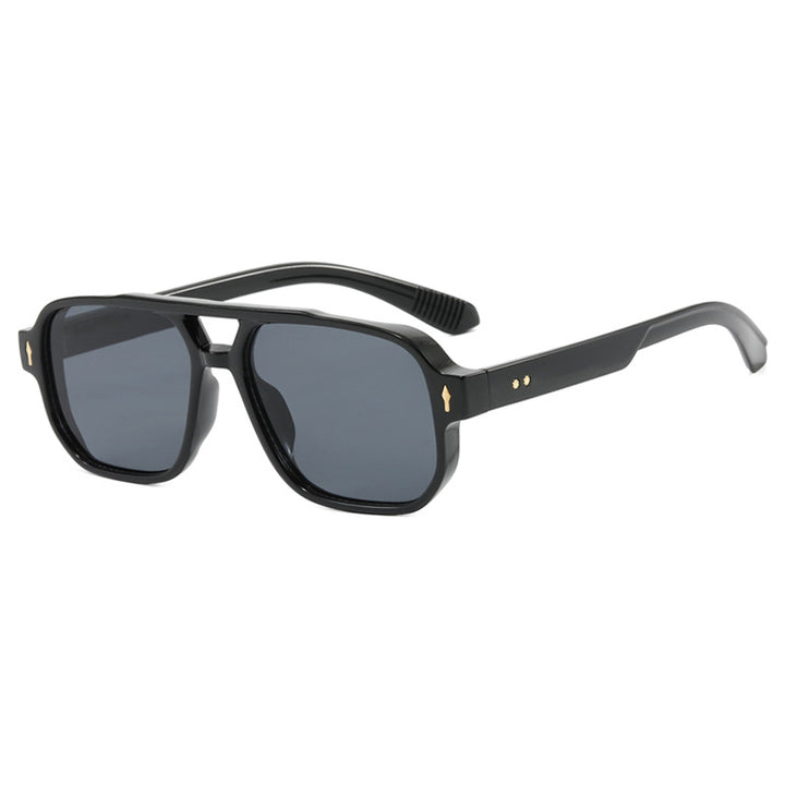 Women's fashion square sunglasses with luxurious details Skanto