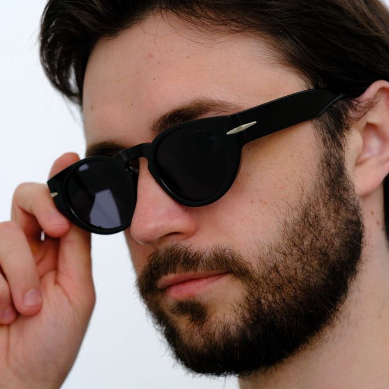 Women's fashionable sunglasses with unique design and polarized lenses Skanto