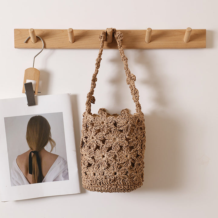 Handmade macrame bag in floral design Skanto