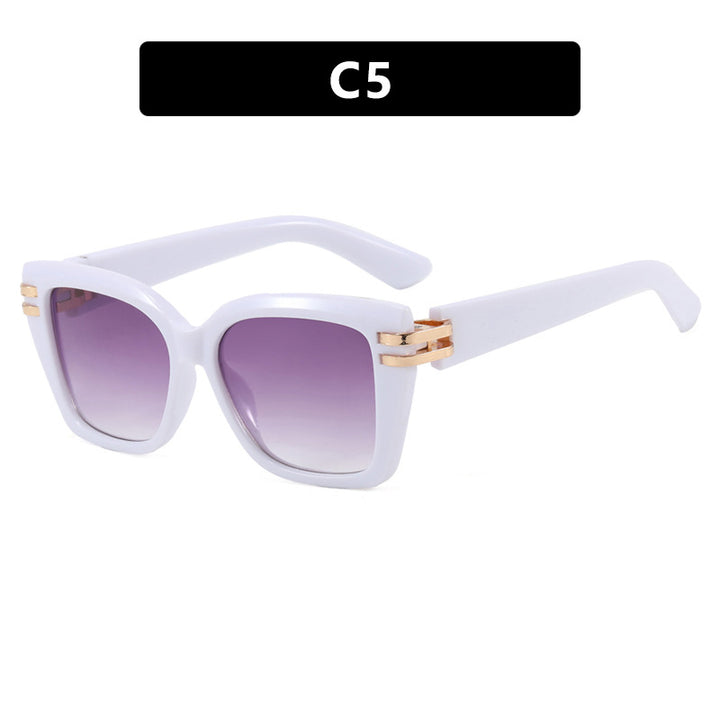 Women's stylish oversized sunglasses with luxurious details Skanto