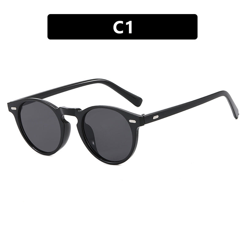 Women's fashionable glasses with modest design and lightweight frame Skanto