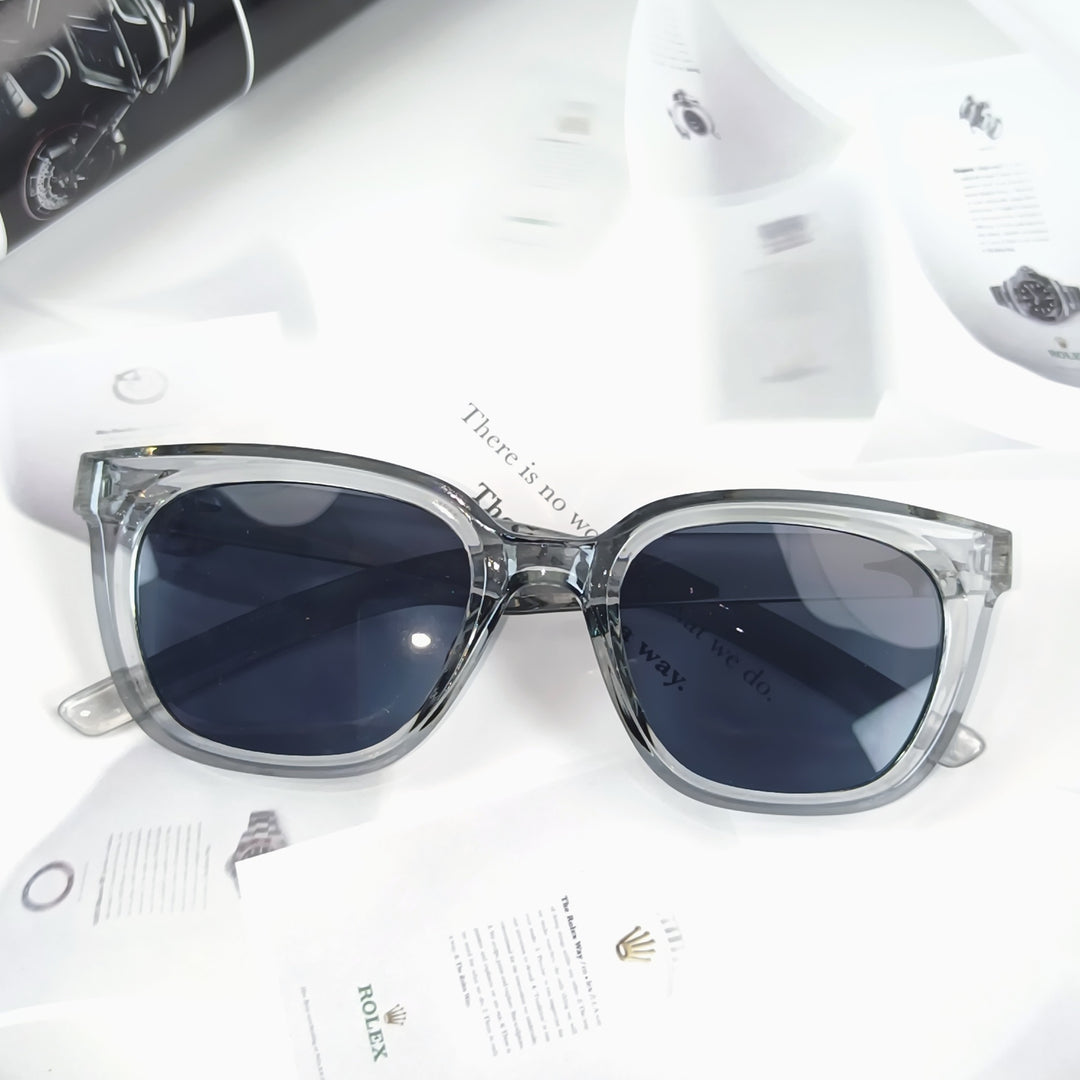 Dame Cat-Eye solbriller med moderne design Skanto