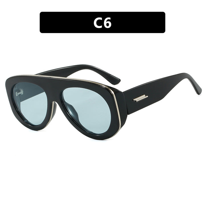 Women's extravagant sunglasses in a striking design Skanto