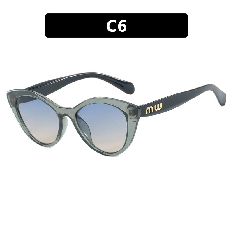 Women's Elegant Cat-Eye Sunglasses with Luxurious High-Quality Frame Skanto