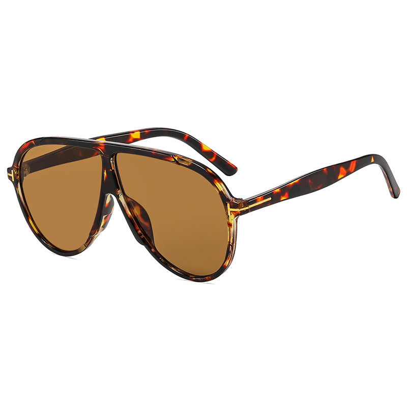 Women's fashionable glasses with large trendy frame Skanto