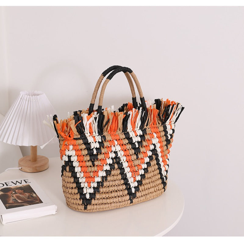 Stylish basket bag with eye-catching pattern Skanto