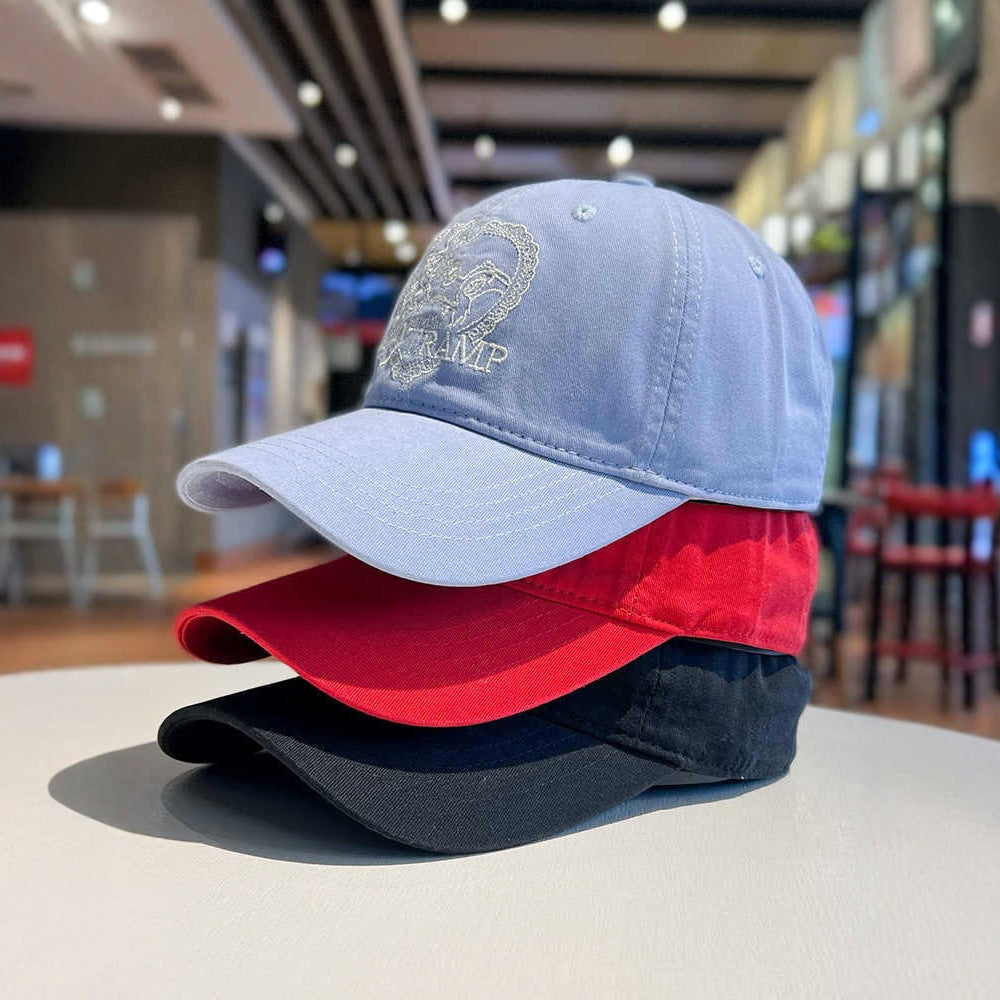Kvinne Cartoon Karakter Baseball Caps Skanto