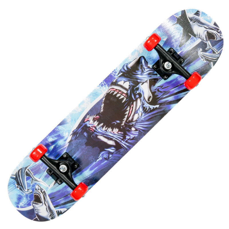 Dragon Graphic Skateboard Skanto