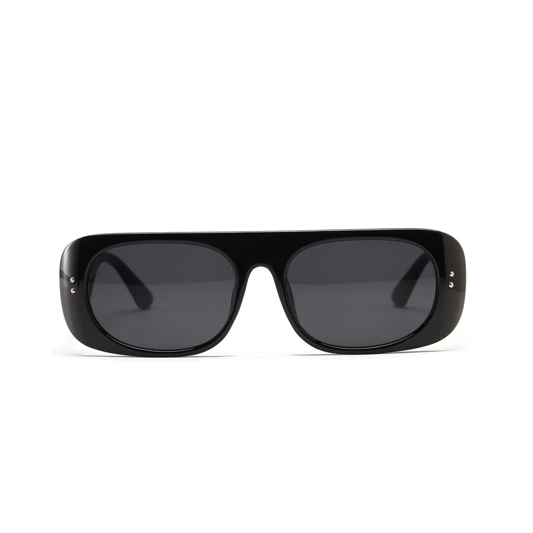 Dame trendy solbriller i moderne futuristisk design Skanto