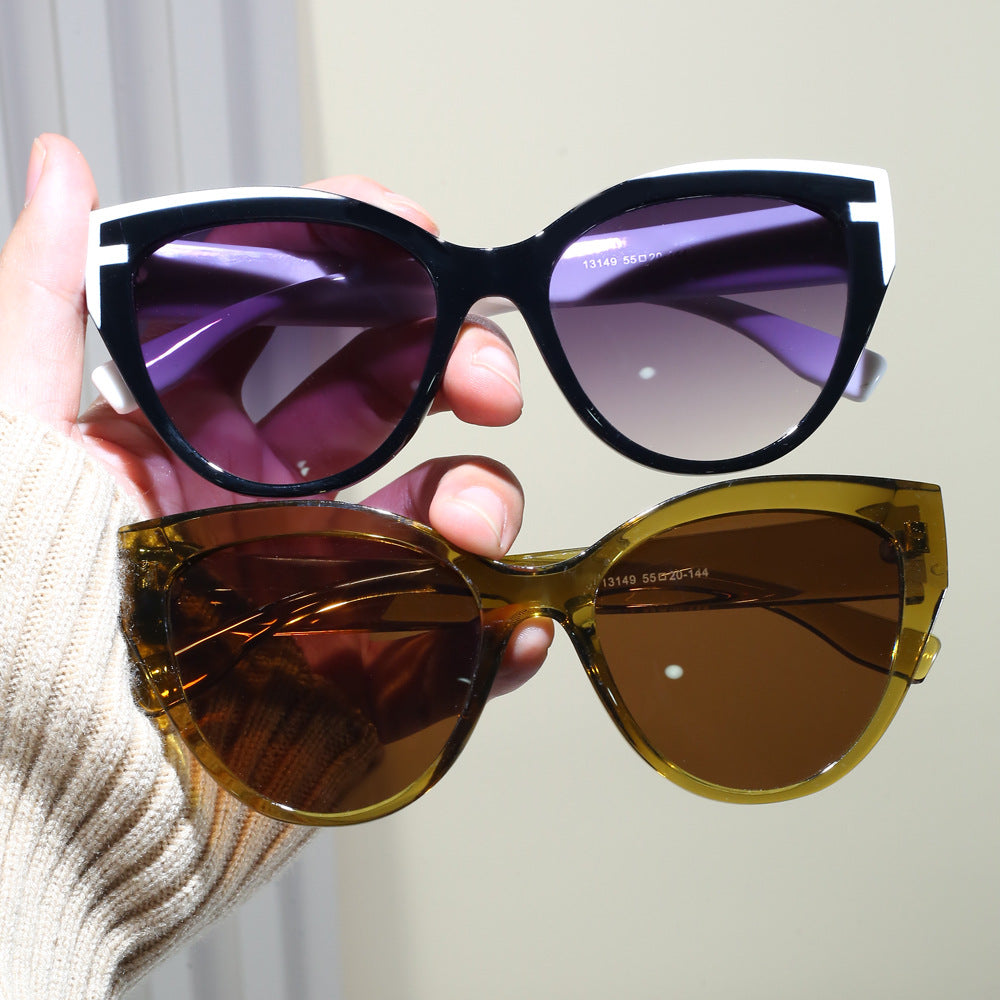 Women's Cat-Eye Sunglasses with Extravagant Frame and UV Protection Skanto