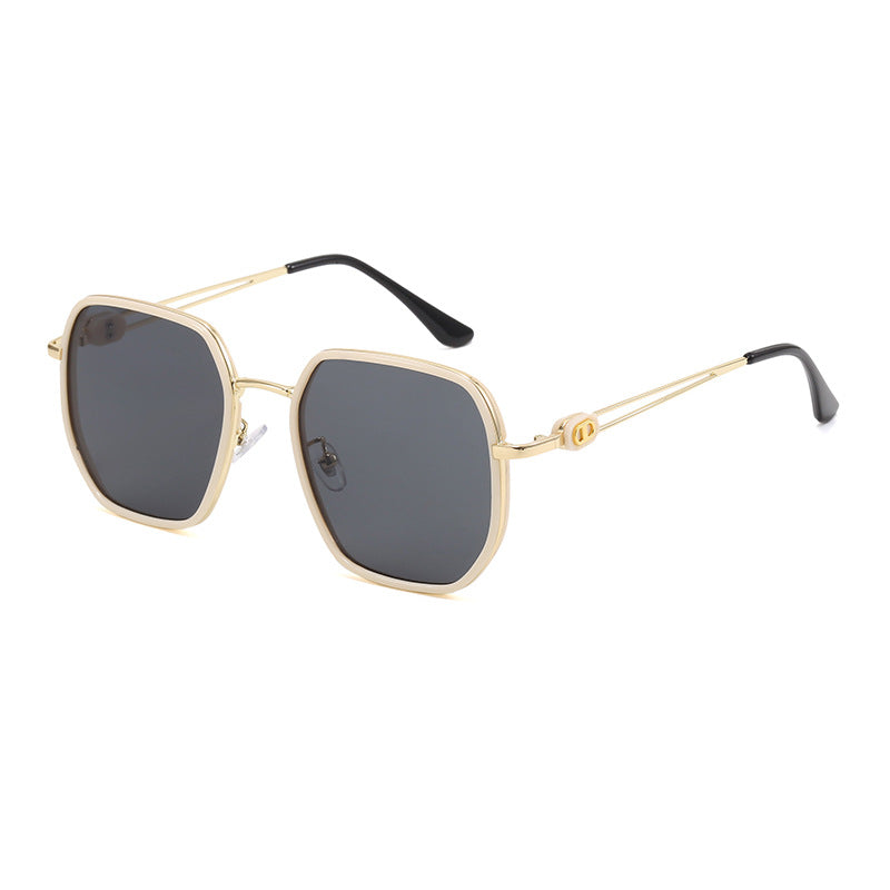 Damer Moteglass med firkantet design og stilfull ramme Skanto