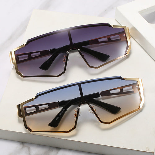 Dame futuristisk oversized solbrille Skanto