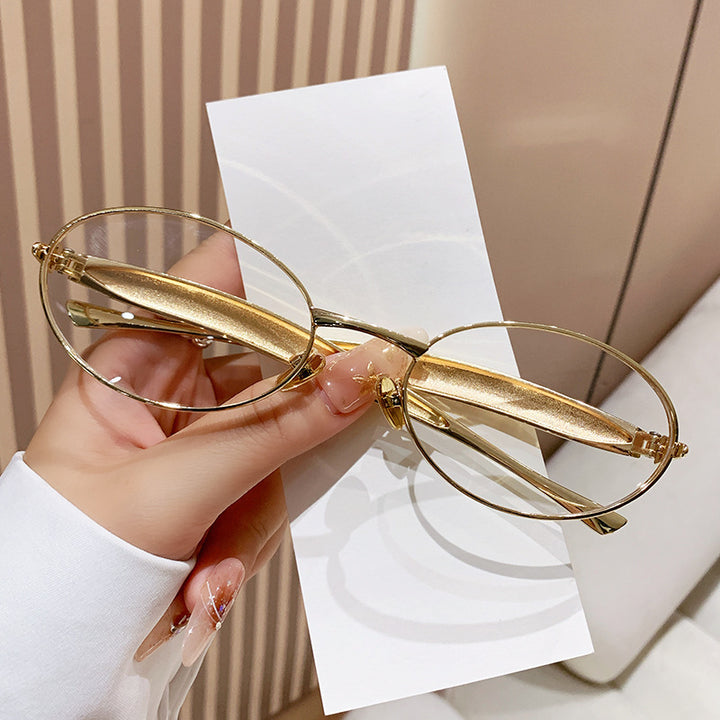 Dame moteriktig Oversized-solbrille med elegant design Skanto