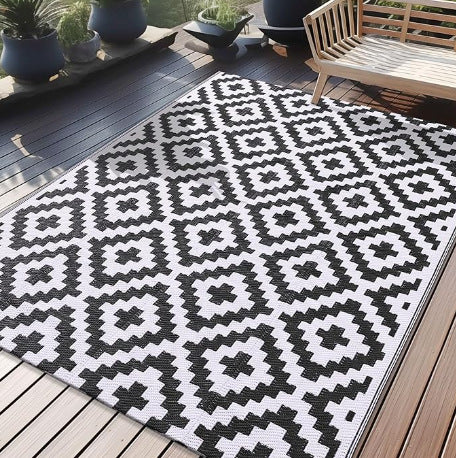 Dame Elegant dekorativ teppe med geometrisk mønster Skanto