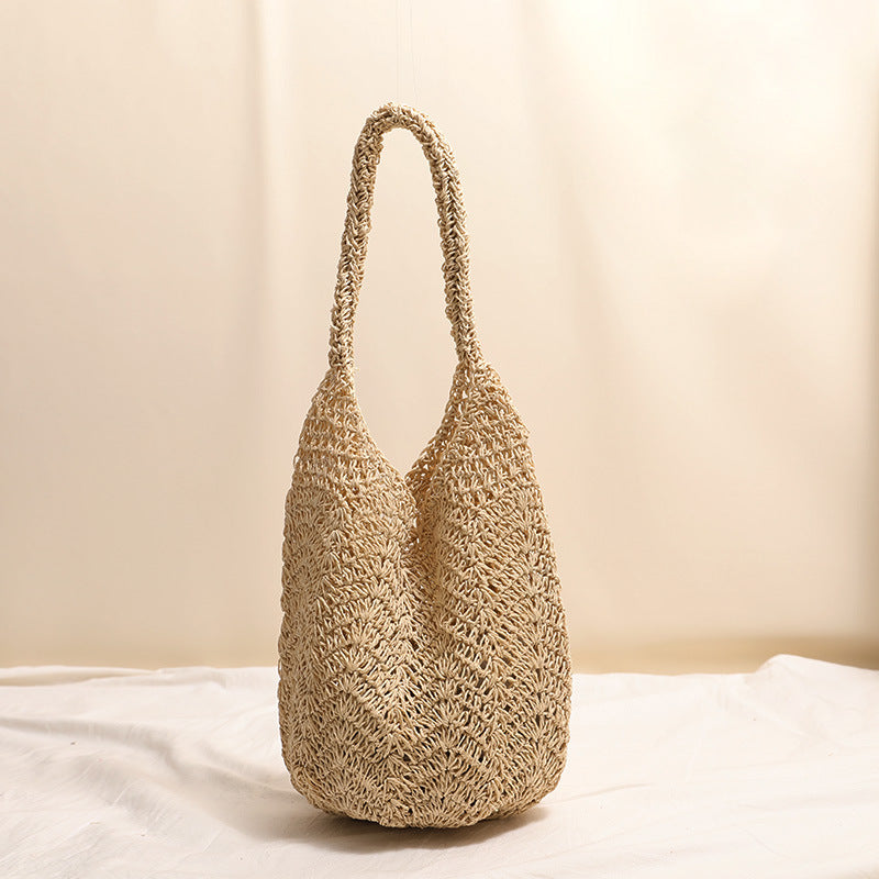 Hand-crocheted tote with deep slit Skanto