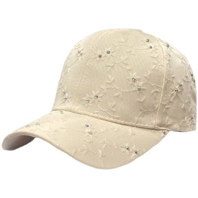 Kvinne pyntet blomster caps Skanto