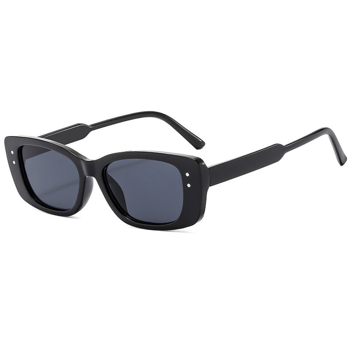 Dame Cat-Eye solbriller med trendy og elegant design Skanto