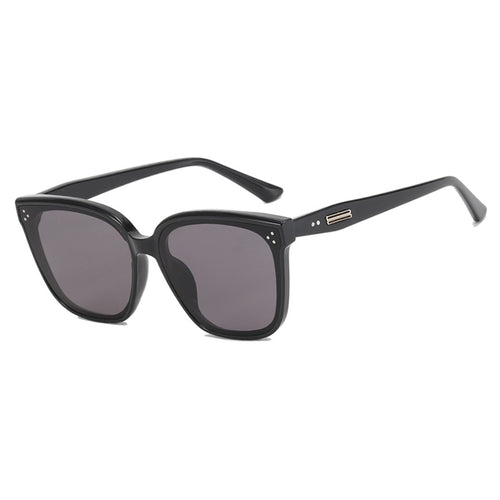 Women's modern oversized sunglasses with elegant, wide frame Skanto