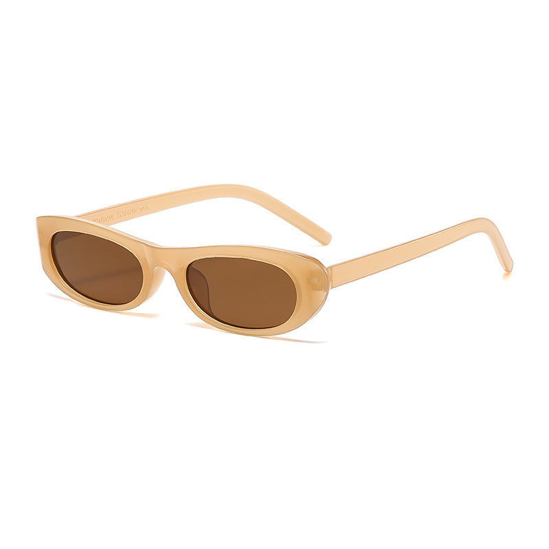 Dame moteriktig solbrille i elegant cat-eye stil Skanto