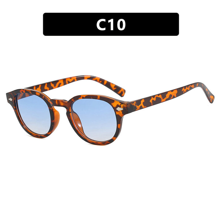 Dame moteriktig solbrille i elegant stil Skanto