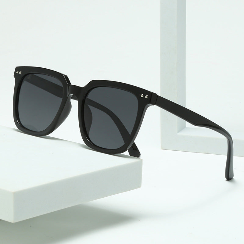 Dame moteriktig solbrille Skanto