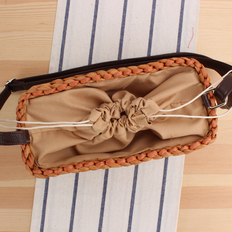 Shoulder Bag with Braided Design and Robust Shoulder Strap Skanto