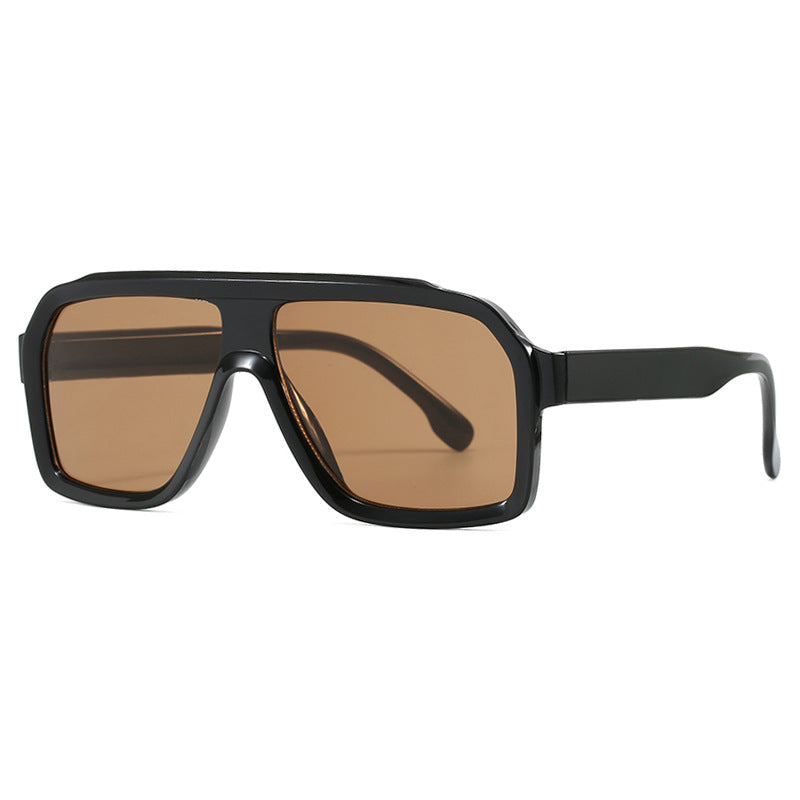 Women's large square sunglasses in modern design with robust frame Skanto