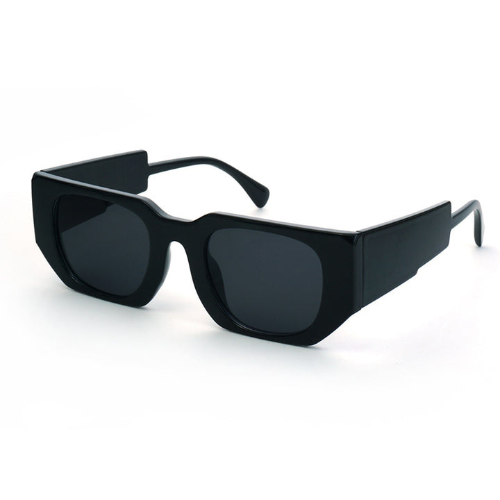 Dame Modisch solbrille med kantet ramme og UV-beskyttelse Skanto