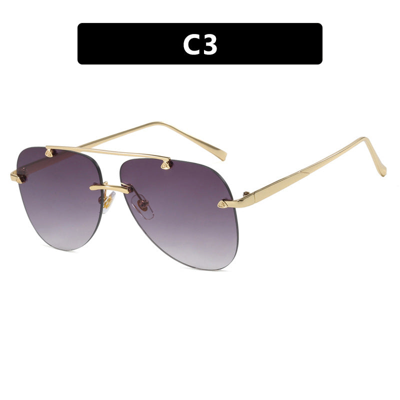 Women's elegant pilot sunglasses with UV protection and reflective lenses Skanto