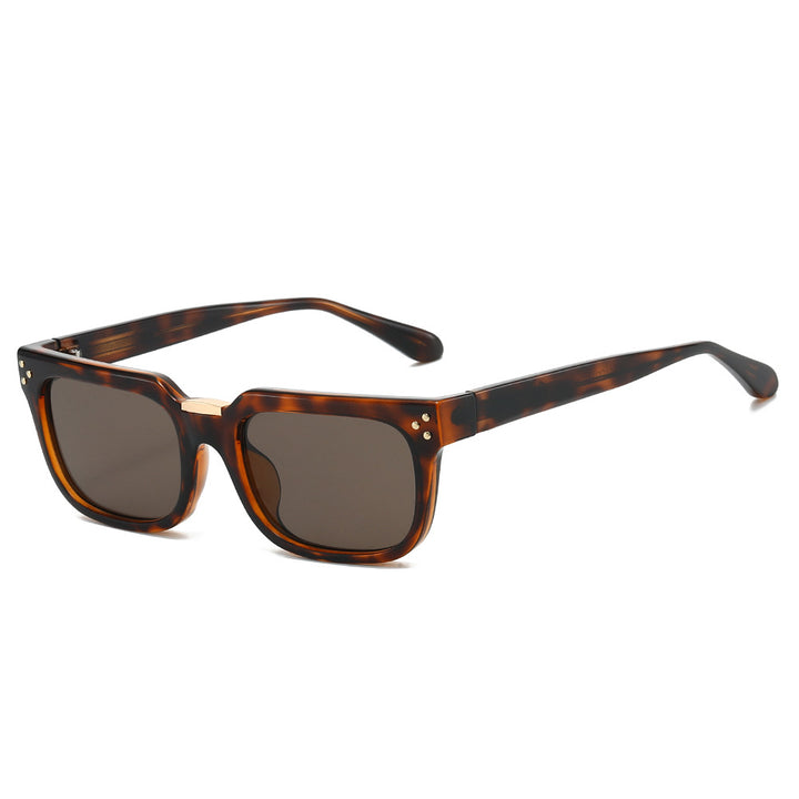 Dame oversized kvadratisk solbrille med luksuriøse aksenter Skanto