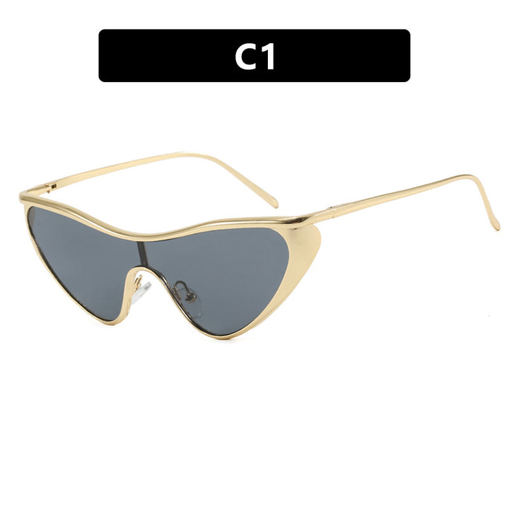 Women's extravagant shaped sunglasses with protective UV filter Skanto