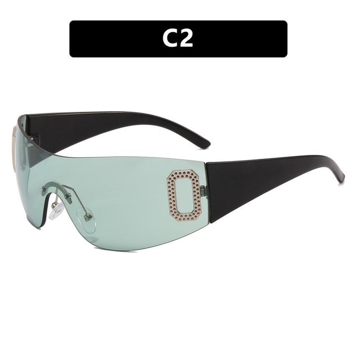 Women's sporty fashion sunglasses with elegant design and UV protection Skanto
