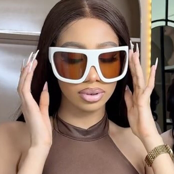 Women's sporty oversized sunglasses Skanto