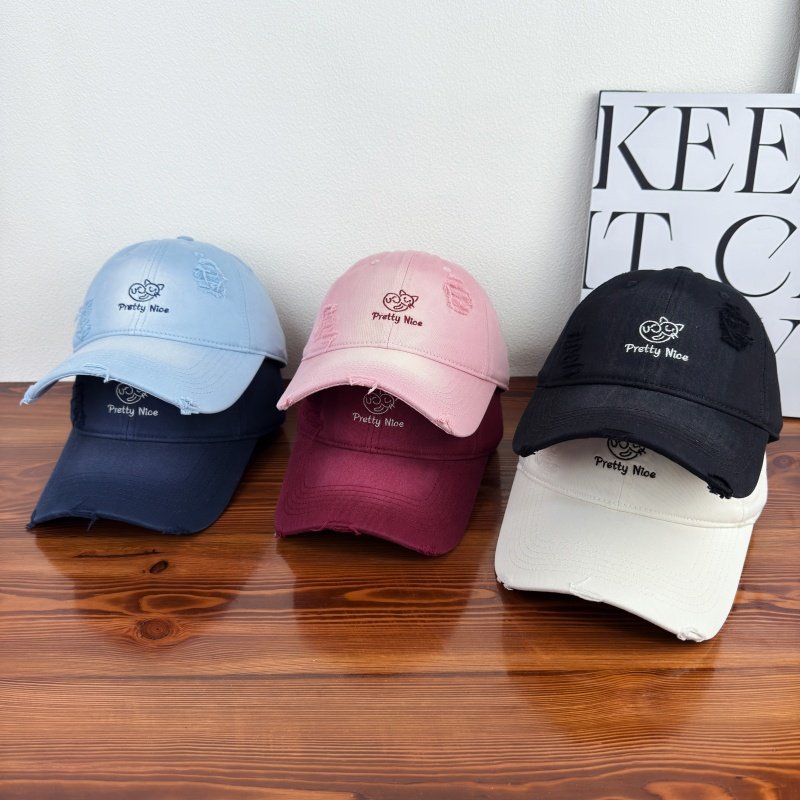 Kvinnenes Slitt Uformell Brodert Baseball Caps Skanto