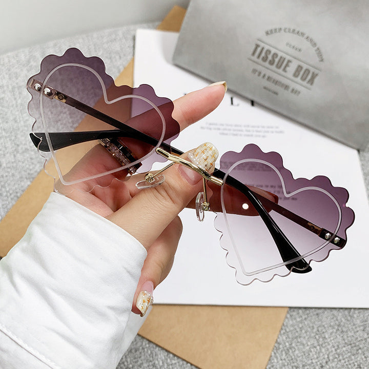 Dame Cat-Eye solbriller i unikt hjerte-design Skanto