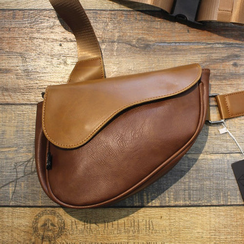 Elegant skulderveske med innovativ lukking Skanto