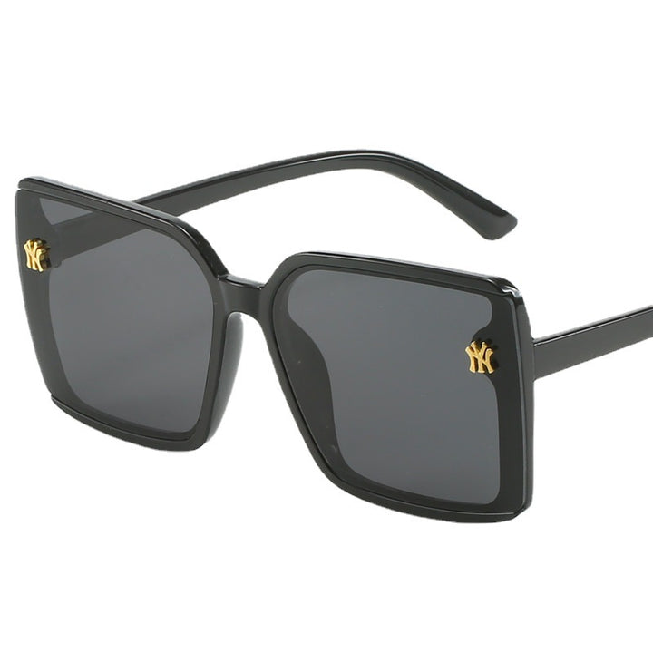 Dame Oversized-solbriller med elegante glass Skanto