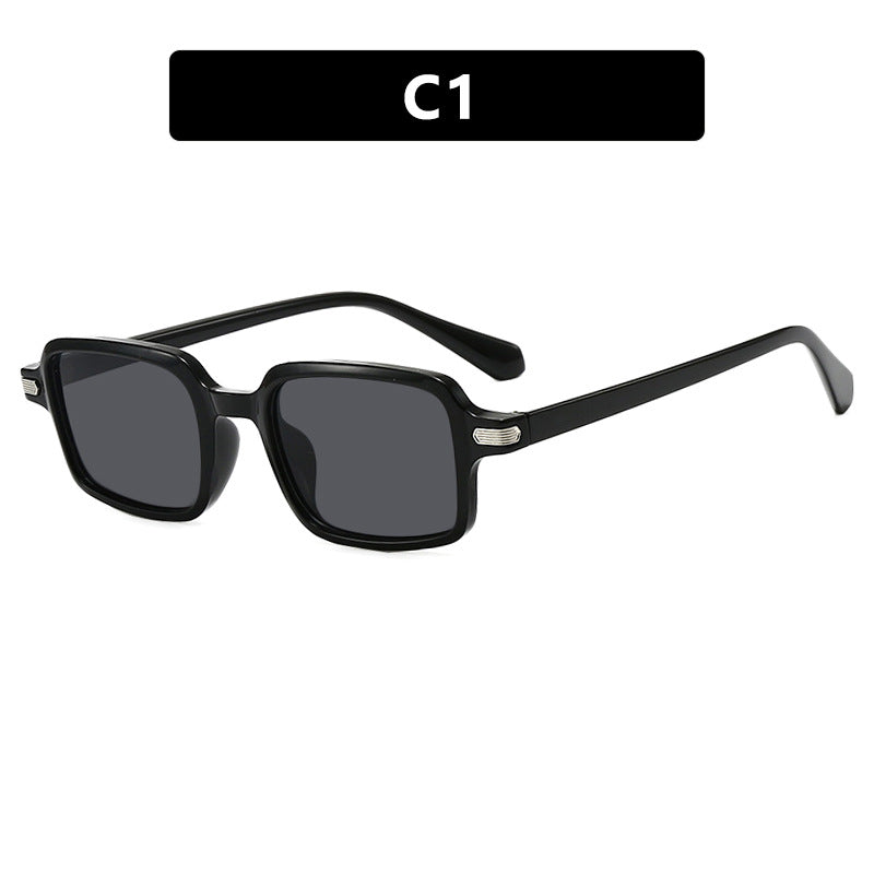 Women's square sunglasses with protective UV filter and robust frame Skanto