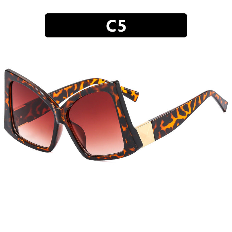 Women's oversized sunglasses with elegant square frame and protective UV protection Skanto