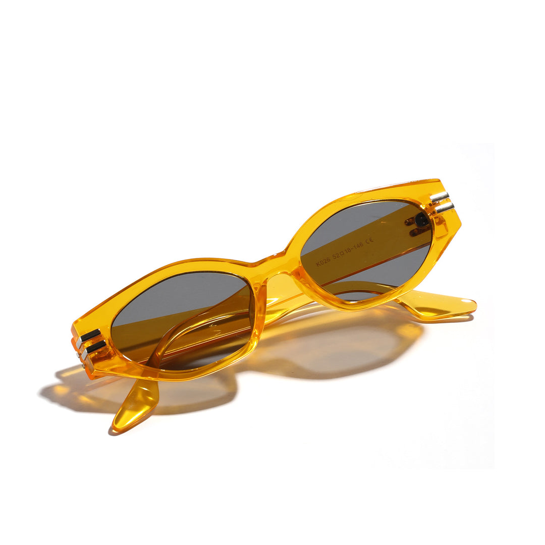 Dame geometrisk solbrille i ikonisk design Skanto