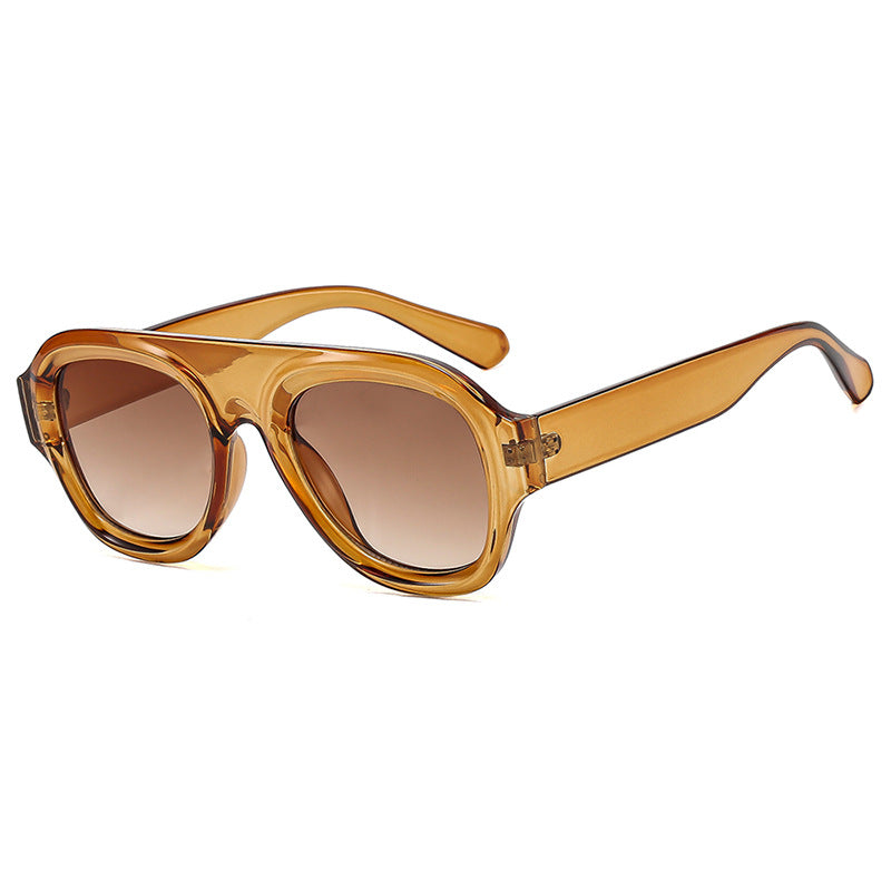 Damer oversized solbrille med moderne design og UV-beskyttelse Skanto
