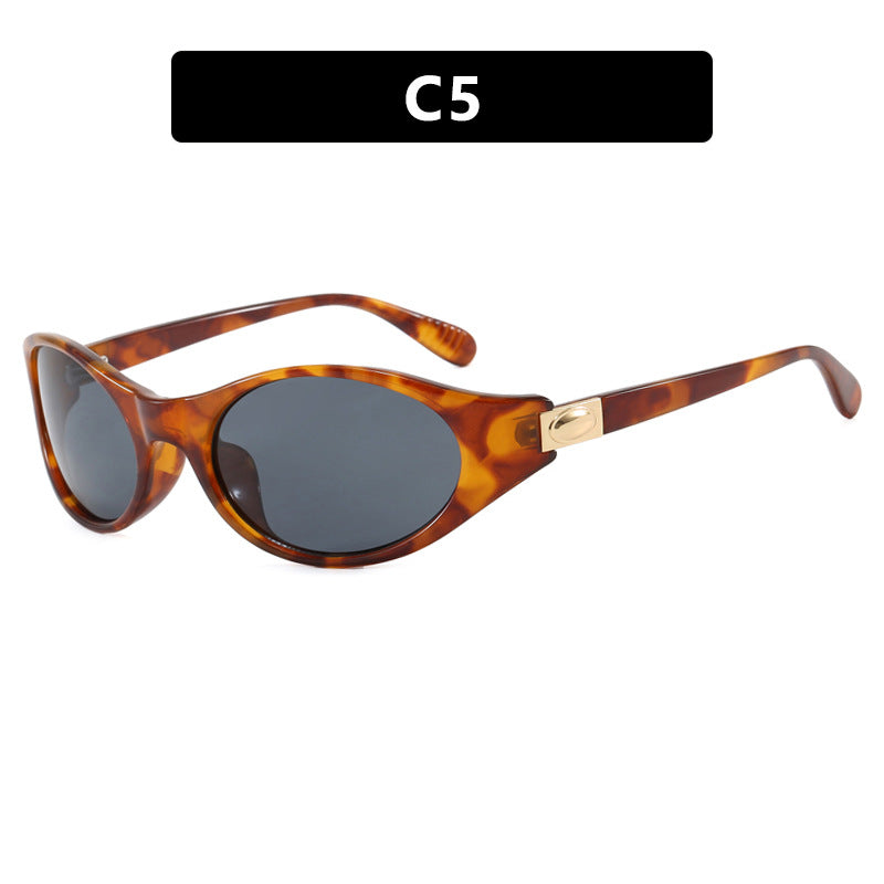 Women's stylish sunglasses in elegant oval design with protective UV filter Skanto