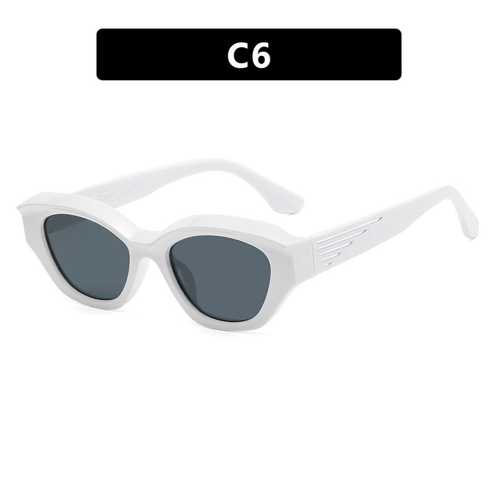 Women's Cat-Eye Sunglasses with Bold Frame and UV Protection Skanto
